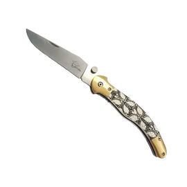 Betyár bicska, fejesgörbe, magyar népi tarsoly motívum